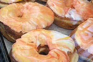 Berry Lemonade Donuts