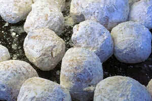 Powdered Donut Holes