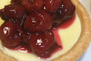 Cherry Cheese Cake Tart