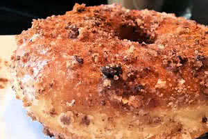 Cinnamon Crumble Donut