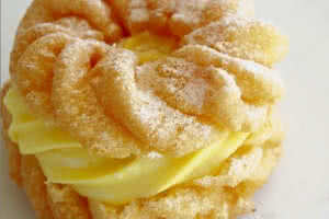 Lemon Cream Puffs