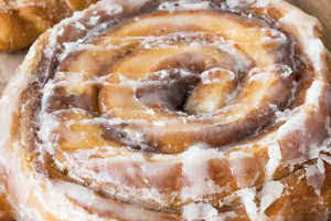 Glazed Cinnamon Rolls