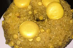 Lemon Pot of Gold Donut