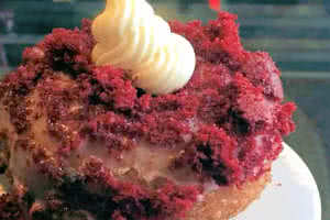 Red Velvet Crumble Donut