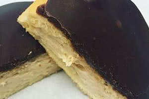 Chocolate Peanut Butter Pie Donut