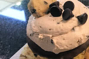 Chocolate Chip Cookie Dough Cupcake