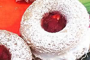 Wheat-Free Vegan Strawberry Shortcake Donut